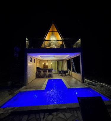 Pirenopolis Other | Chalé Ypê Amarelo Ypês da Serra