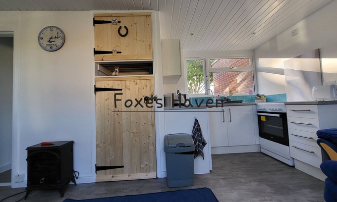 Chapel Saint Leonards Ski Chalet | Chalet by the sea,Chapel st leonards, linconshire 2 min walk to beach