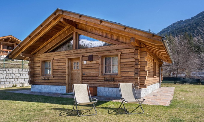 Sant'Antonio di Mavignola Ski Chalet | Chalet 'Camping Faè' with Mountain View, Private Terrace and Wi-Fi