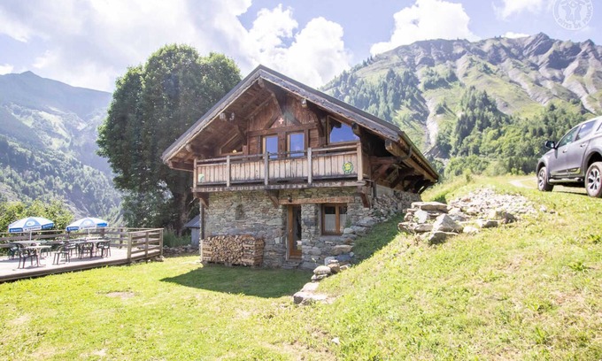 Saint-Colomban-des-Villards House | Chalet DU Coin - Grand Appartement