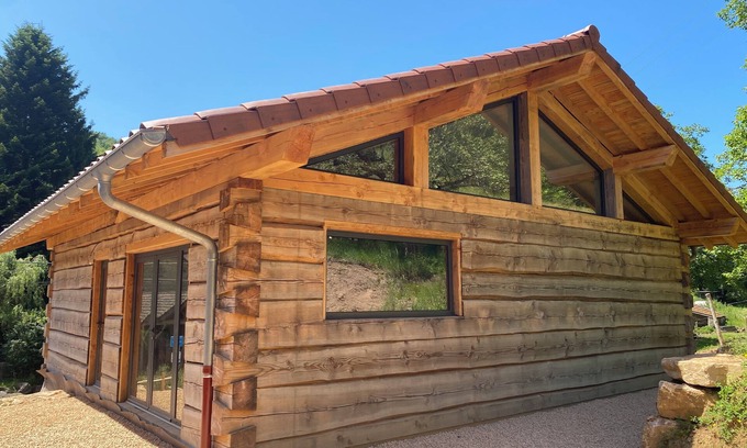 Saint-Rambert-en-Bugey Ski Chalet | Chalet spa nature Bois de rêves