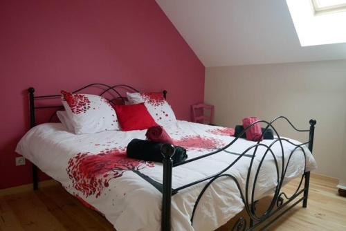 Pommiers Bed & Breakfast | chambre d hôte La Grange