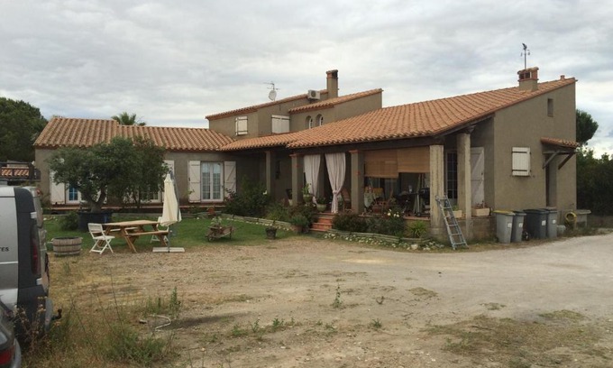 Pia House | Chambres bleue chez José