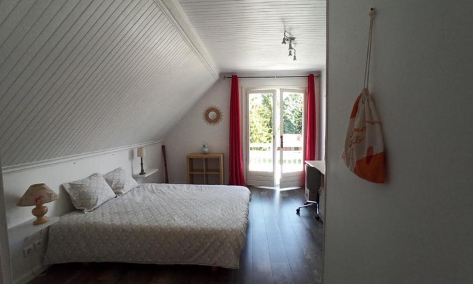 Saint-Clair-de-la-Tour Bed & Breakfast | Chambres d'Hôtes Solely