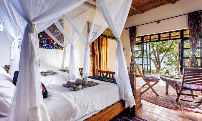 Western Region Cabin | Chameleon Hill Forest Lodge