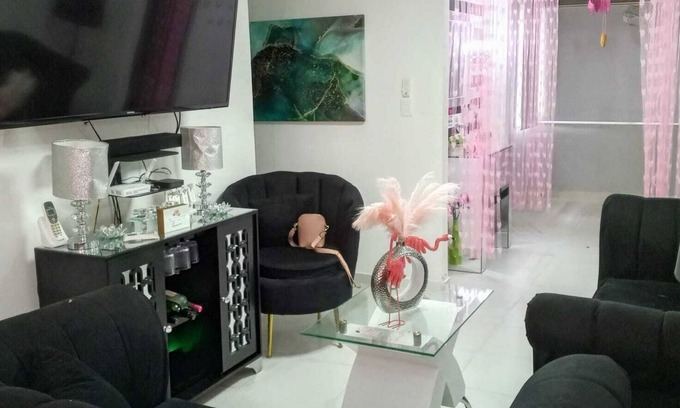 Santiago de los Caballeros Apartment | Charming 2-bedroom apartment with AC, WiFi in nice Santiago de los Caballeros