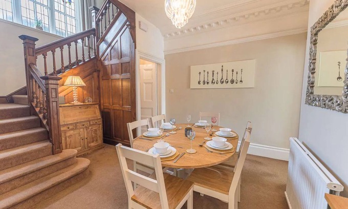 Kendal House | Character Period Property-garden & parking 10 minutes walk to Kendal Town Centre