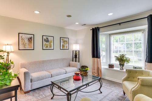 West Ashley House | Charleston Vacation Rental with Yard!