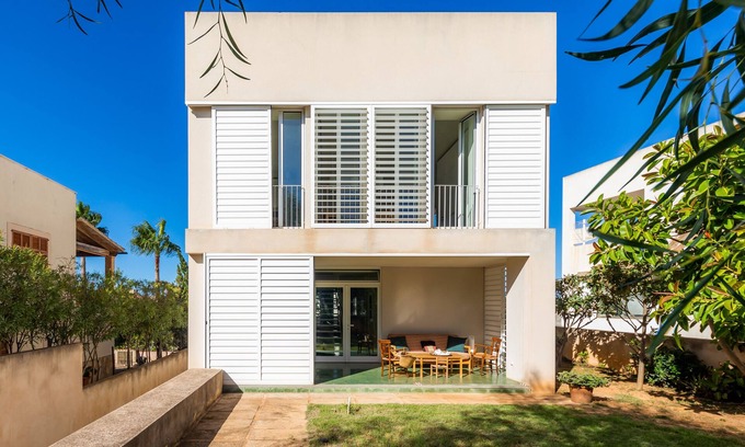 Urbanizacion Mont Ferrutx House | Charming and modern MONTFERRUTX with unique sea views