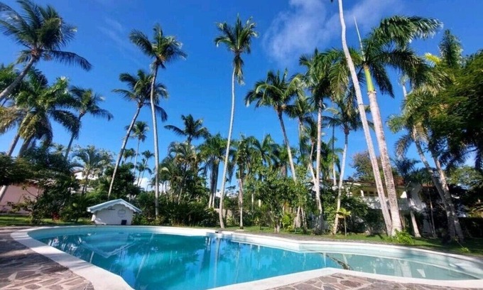 La Iglesia Apartment | Charming 1 bdr apt Popy beach. Close to all amenities. Safe residencial w/pool.