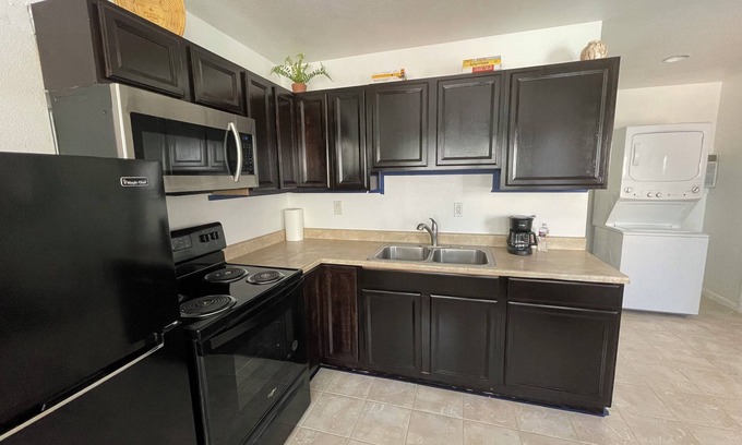 Silverado Ranch House | Charming 1-Bdr Guest House in vibrant Las Vegas with private entrance and patio.