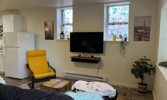 Middletown Apartment | Charming 1-bedroom apartment in lovely Middletown, close to Hershey