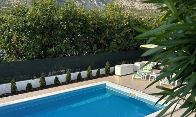 Blagaj Apartment | Charming 1-bedroom apartment in Blagaj with pool and lush garden