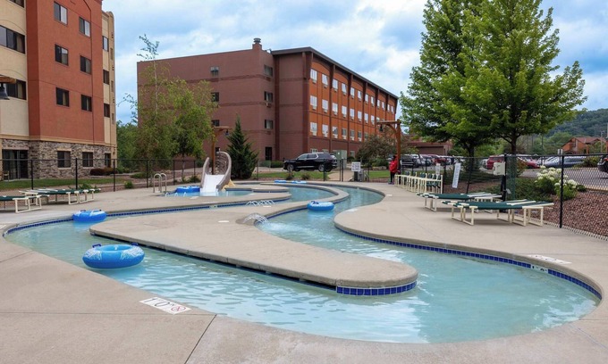 Wisconsin Dells Condo | Charming 2-Bedroom, 2-Bathroom in Chula Vista