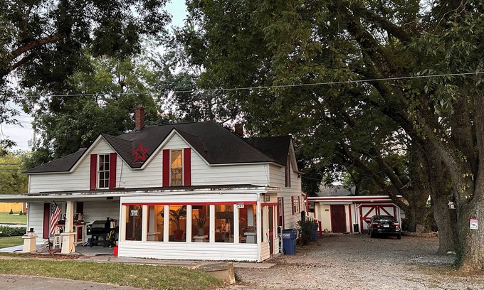 Mountain Home Apartment | Charming 2-bedroom upper apartment. Owner lives downstairs for your convenience.