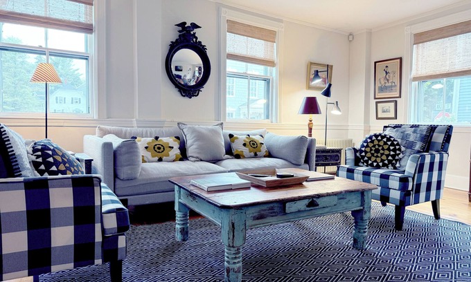 Marblehead Apartment | Charming 2-bedroom apartment in Old Town Marblehead; Near Shopping & Restaurants