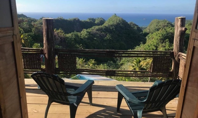 Puerto Bahia Other | Charming 2-bedroom farmhouse in enchanting El Limón with WiFi