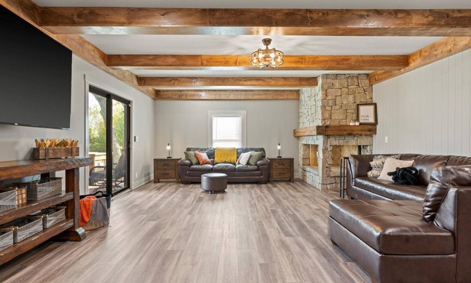 Ray County House | Charming 2-bedroom house w/WiFi and AC in Rayville outside of Excelsior Springs