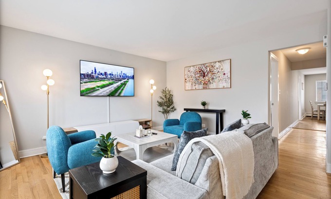 Des Plaines Apartment | Charming 2BR Near O'Hare – Relax & Explore