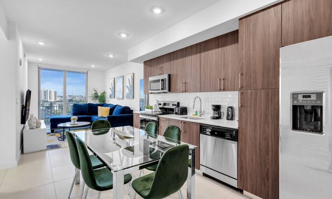 Overtown Apartment | Charming 3-Bed Mins from Brickell W/Free Parking