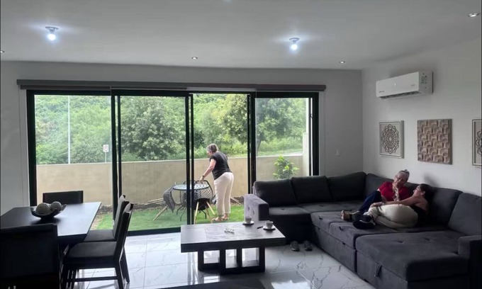 Monterrey House | Charming 3-bedroom house in nice Mitras Poniente with WiFi, AC