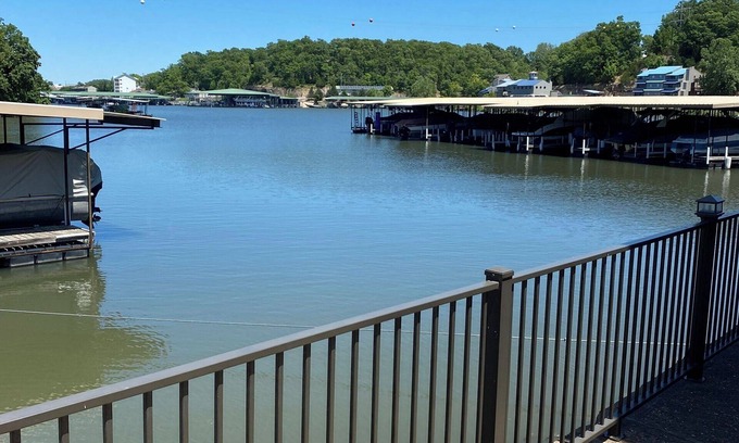 Lake Ozark Condo | Charming 3-bedroom condo at The Willows Condominium, Lake Ozark MO. Free WiFi