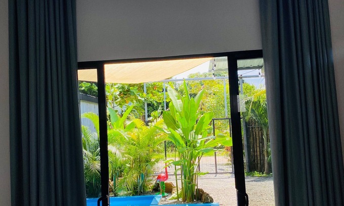 Central Pacific Coast House | Charming 3-bedroom house with WiFi, fitness room in Quepos