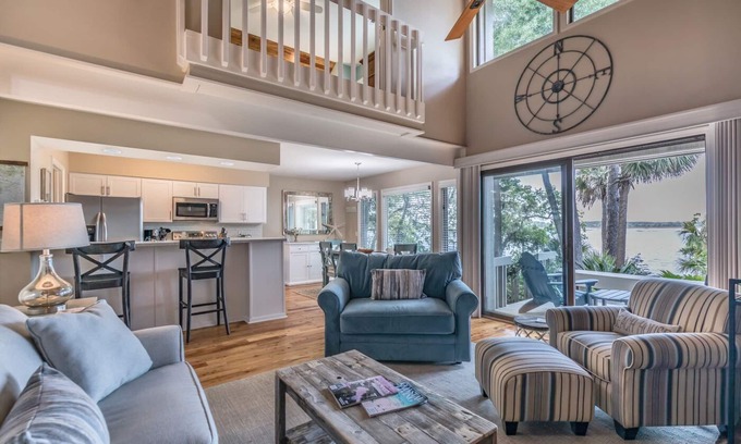 Dataw Island Villa | Charming 3b/2.5b Waterfront Bluff Villa 2015 on Dataw w/Beach Pass & Bikes