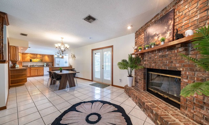 Deltona Lakes House | Charming 4BR/2BA Deltona Oasis with Pool & Garden Paradise