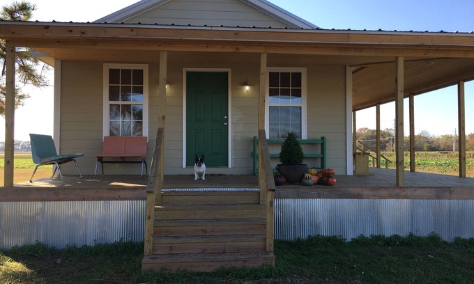 Marion Other | Charming! 7 min. from D’town Mem., ❤️1 pet free 2nd pet considered for fee