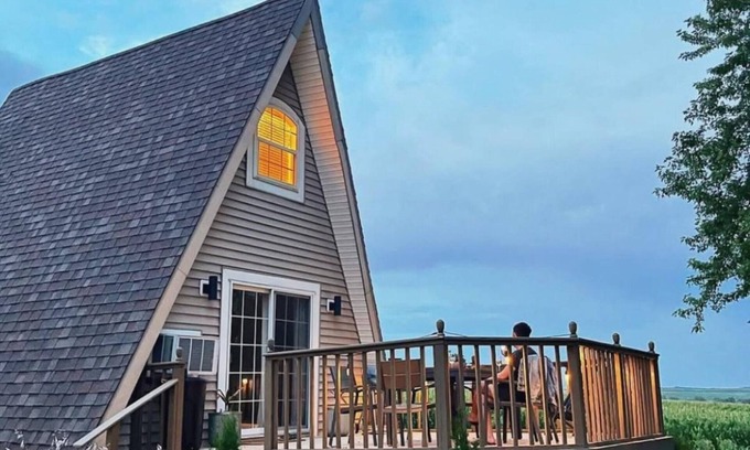 Elizabeth Cabin | 🏠 Charming A-Frame w/Mid-Century Vibe 1 Bed/1 Bath near Elizabeth, Illinois🌲