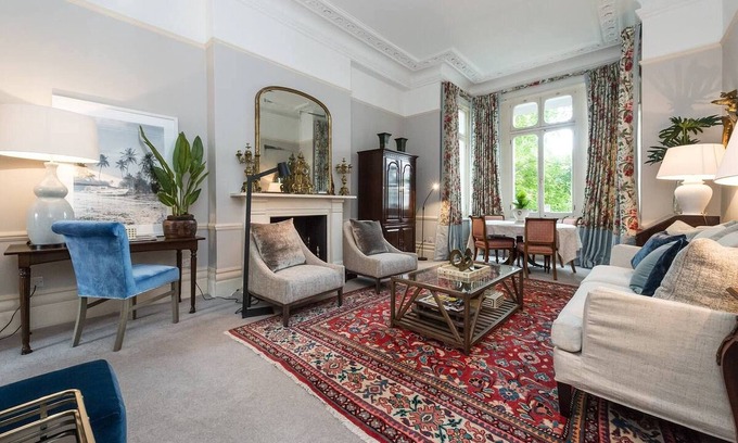 South Kensington Apartment | Charming and Spacious Luxury apartment in South Kensington