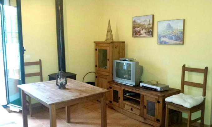 Jabuguillo Apartment | Charming apartment with mountain view in Jabuguillo, 70 m²