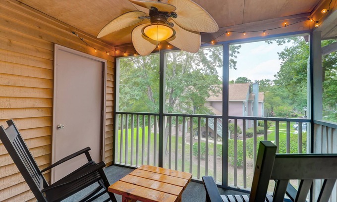 North Charleston Condo | Charming Charleston Condo