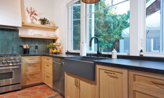 San Juan Capistrano Cottage | Charming cottage with WiFi and AC in tranquil San Juan Capistrano