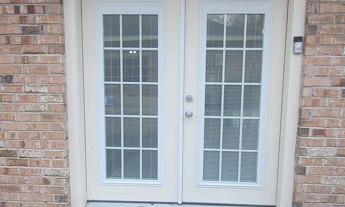 Hammond House | Charming cottage in marvelous Hammond with AC, WiFi