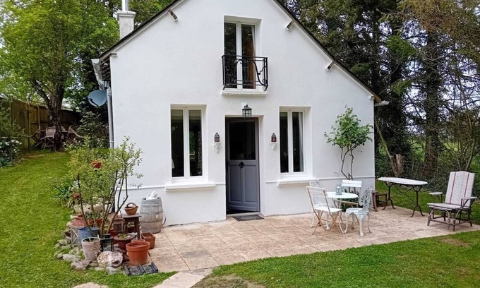Credin Cabin | Charming country house in Crédin, near Pontivy. sleeps 3, peace and quiet guaranteed