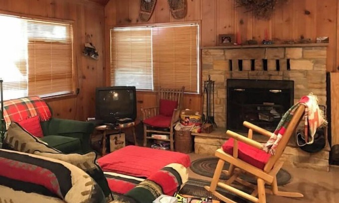 Mi-Wuk Village Cabin | Charming & Cozy Mi Wuk Cabin