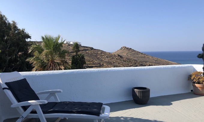 Agios Fokas Villa | Charming Cycladic villa for 6-8 persons 3 min by car from the beach Aghios Fokas