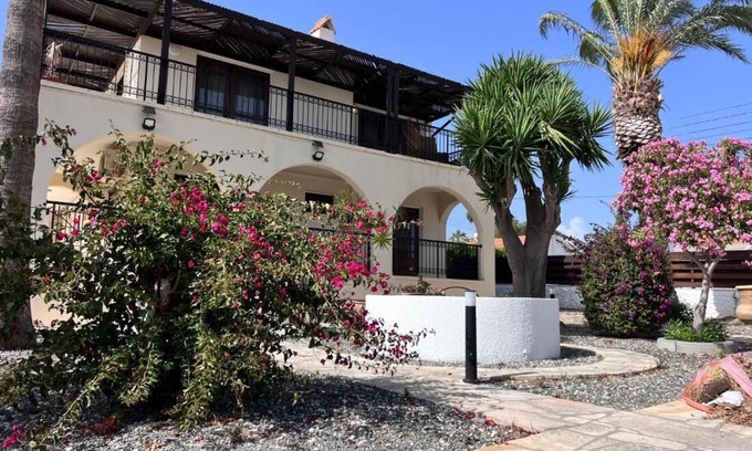 Erimi Villa | Charming Erimi Villa with Private Pool and Garden View