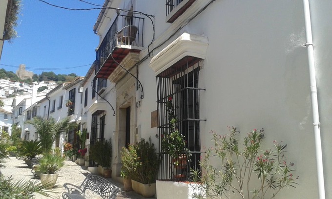 Jimena de la Frontera House | Charming 18th Century Andalucian Town House