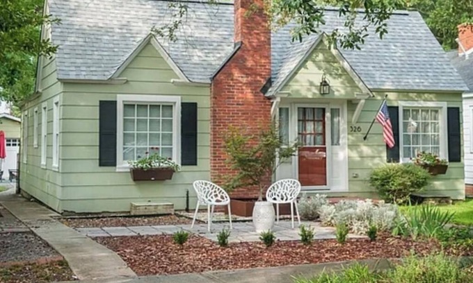 Georgetown House | Charming Georgetown bungalow within walking distance to downtown & boat access