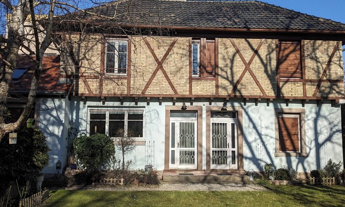 Colmar Cottage | Charming holiday apartment LE PETIT PARC in Colmar - Duplex with garden