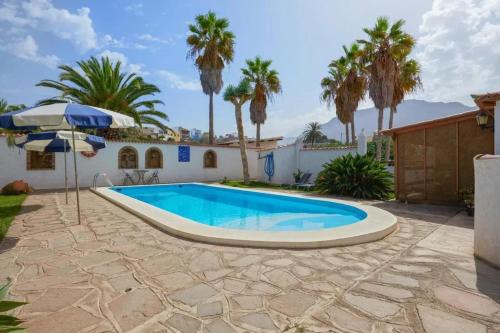 Buenavista del Norte House | Charming House with Pool in Buenavista del Norte