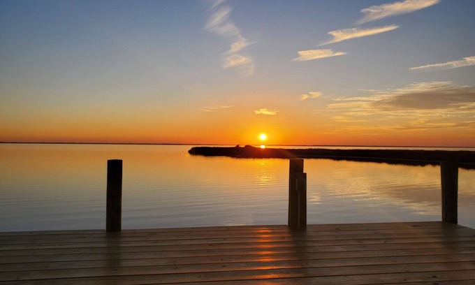 Susan House | Charming house with WiFi, AC in welcoming Mathews County on the Mobjack Bay.