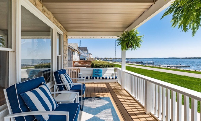 Millersport House | Charming lakefront cottage with beautiful views and central location.