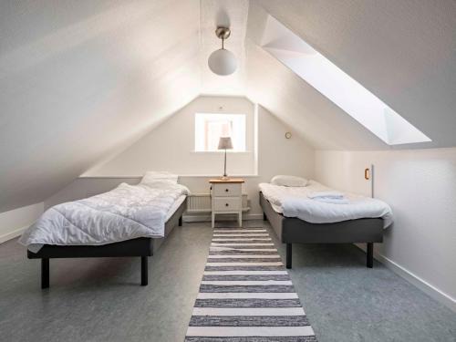 Innerstaden Apartment | Charming penthouse in the center of Visby