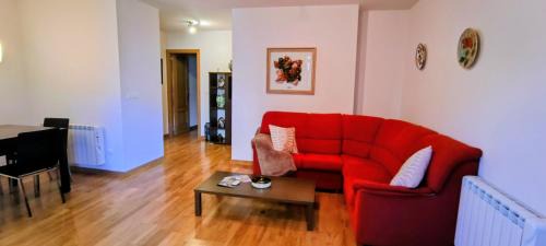 Pauls de Flamisells Apartment | Charming rural retreat in the Pyrenees