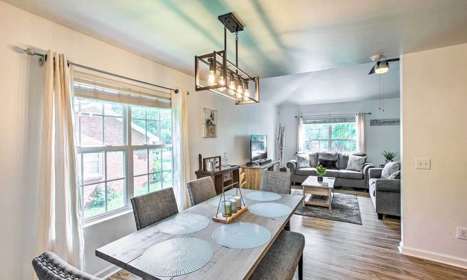 Springfield House | Charming Springfield Escape w/Furnished Deck