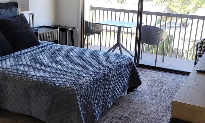 Napa Condo | Charming studio condo in delightful Silverado Country Club with WiFi, AC.